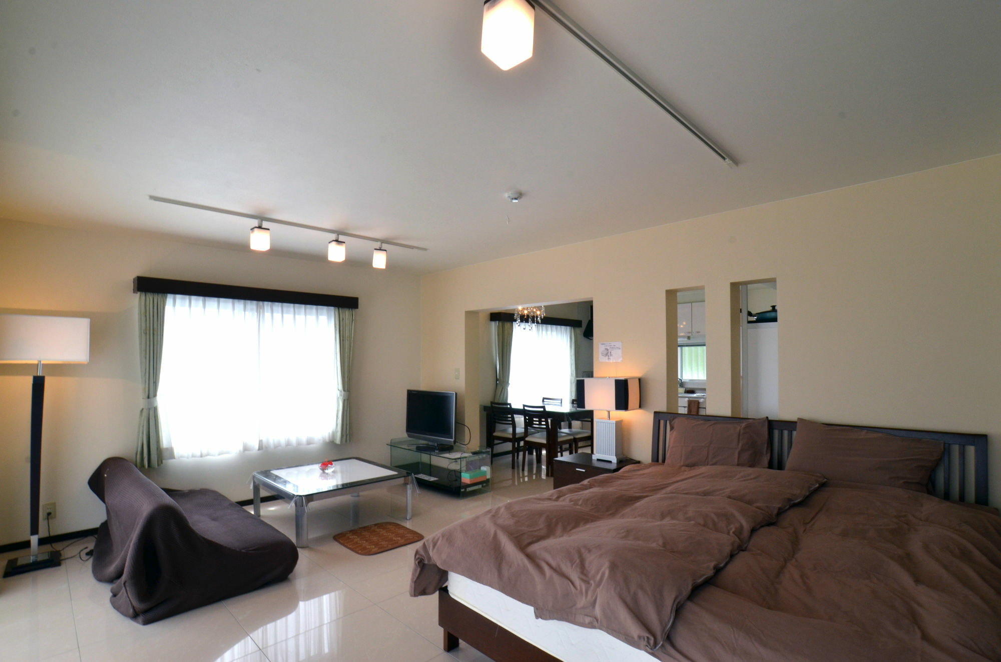 Condominium Ceaser Nakijin Eksteriør bilde